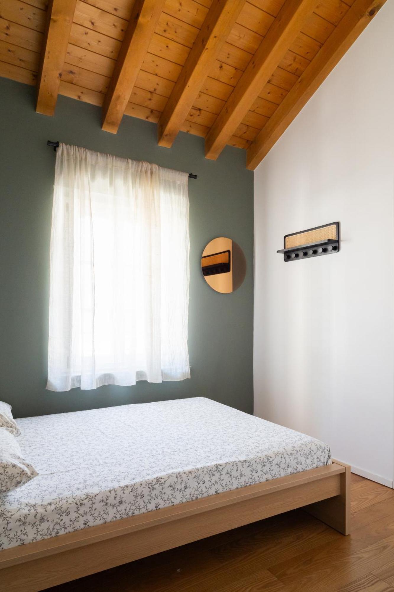 Double Private Parking, 2 Bedrooms & 2 Bathrooms - Elegant Apartment In Old Town Удине Экстерьер фото